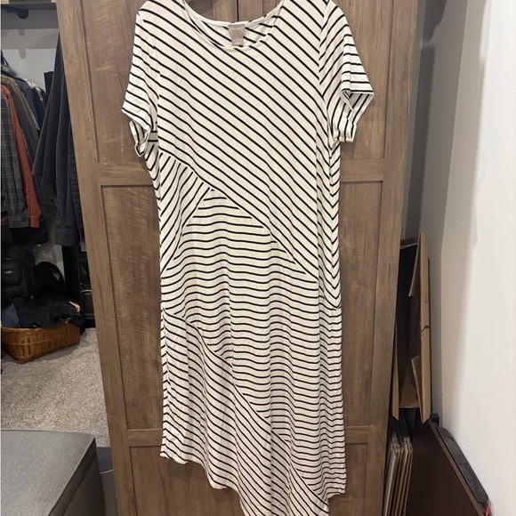 Chico's Dresses & Skirts - Chico’s Size 3 (XL) Striped Asymmetrical Hem Maxi Dress Jersey Knit Stretch